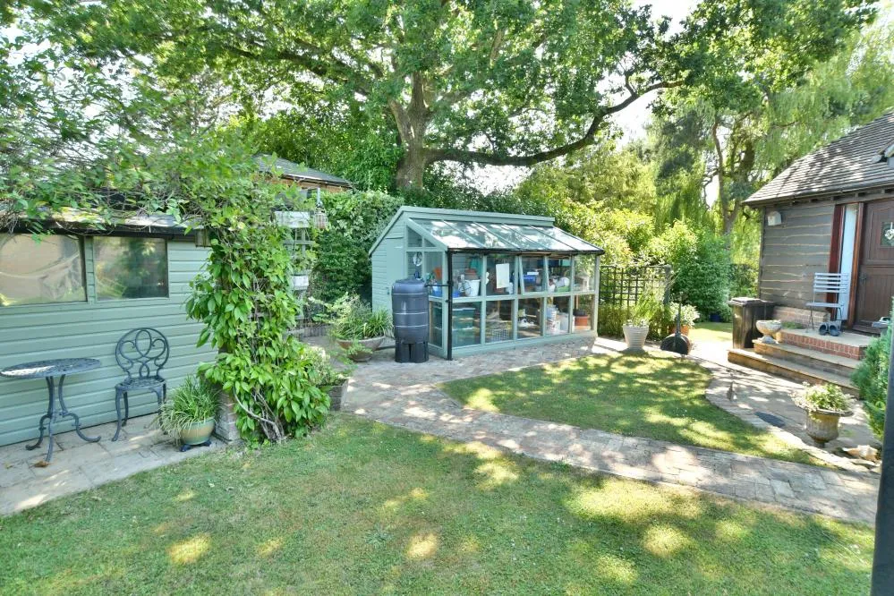 Holt Lane, Holt, BH21, photo 27