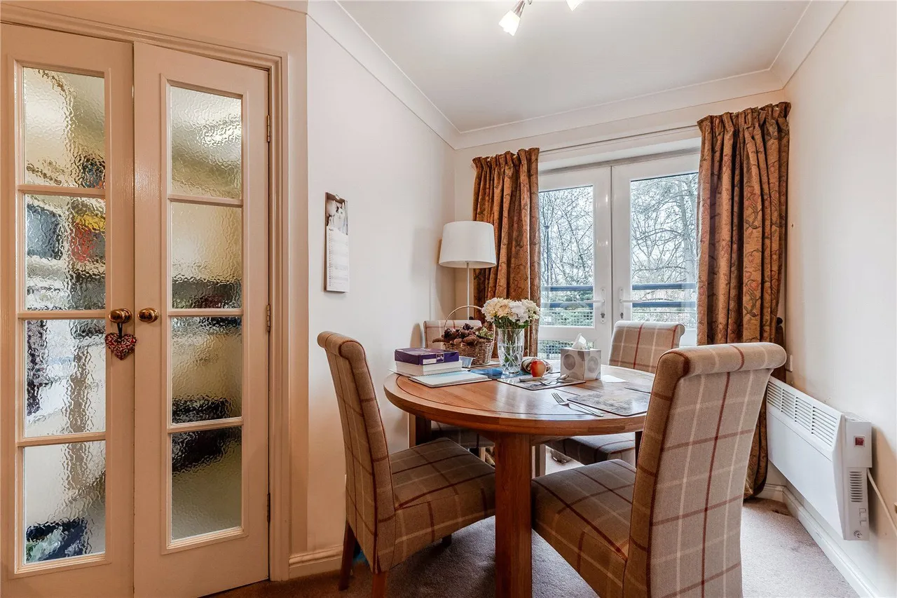 Oxford Avenue, Guiseley, LS20, photo 5