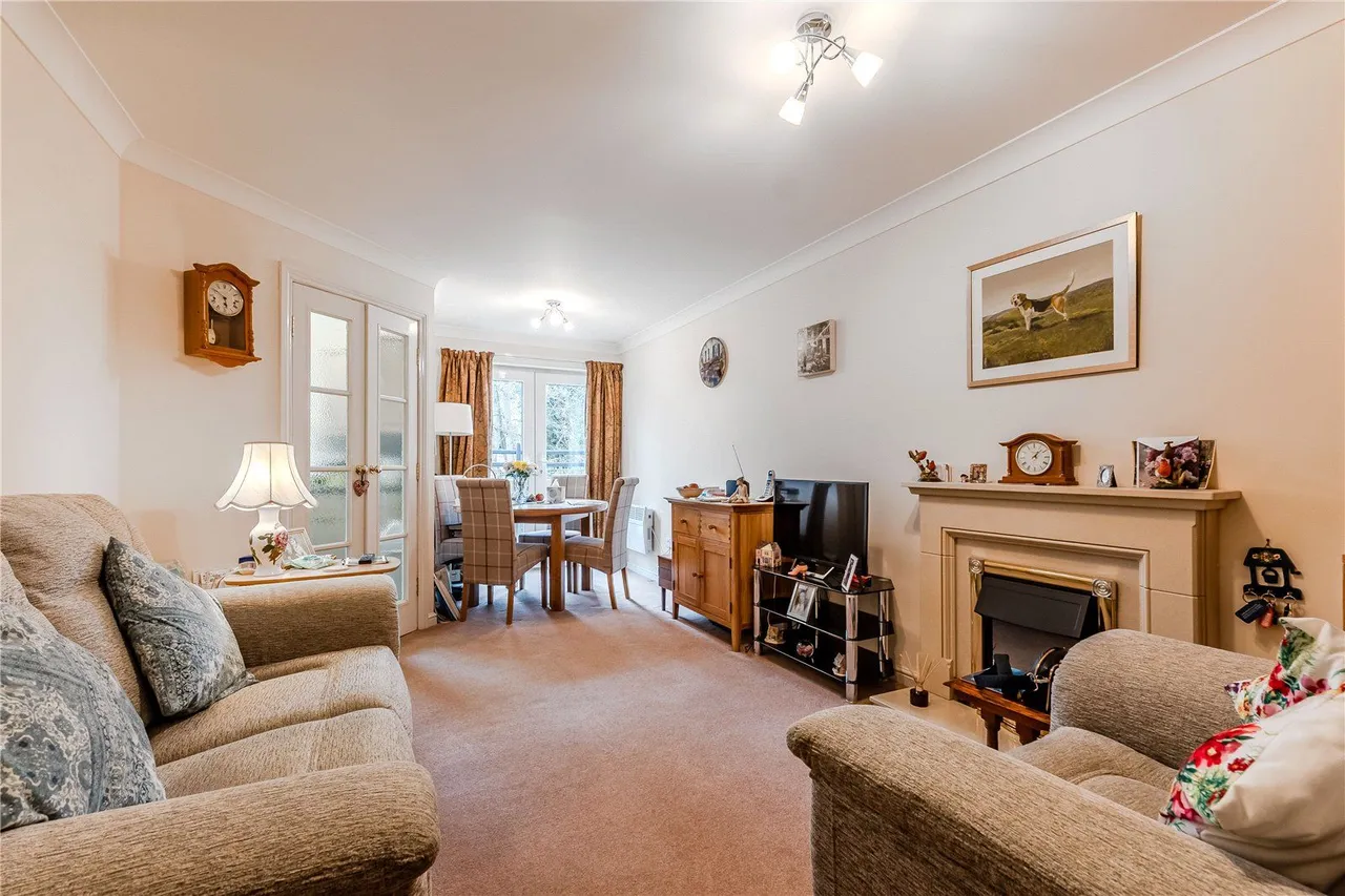 Oxford Avenue, Guiseley, LS20, photo 6