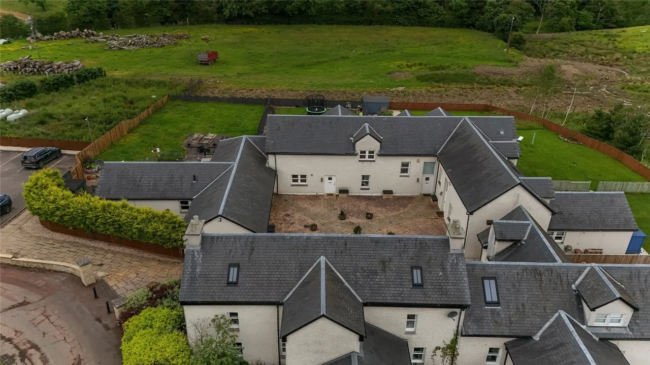 Milncroft Farm, Millcroft Road, Cumbernauld, North Lanarkshire, G67, photo 26