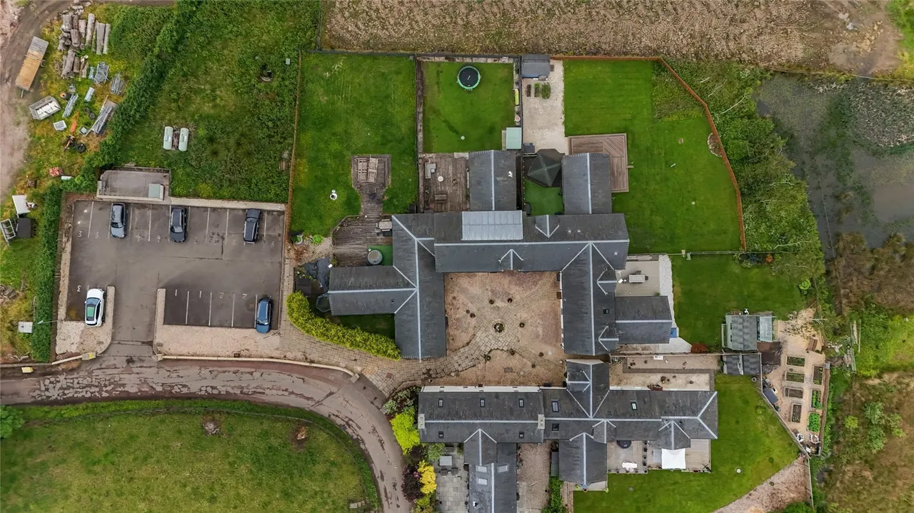 Milncroft Farm, Millcroft Road, Cumbernauld, North Lanarkshire, G67, photo 24