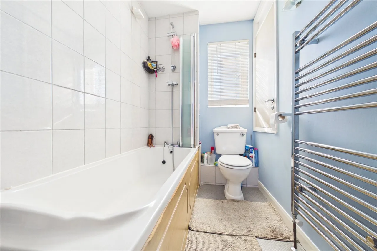 Sweet Briar Drive, Calcot, RG31, photo 7