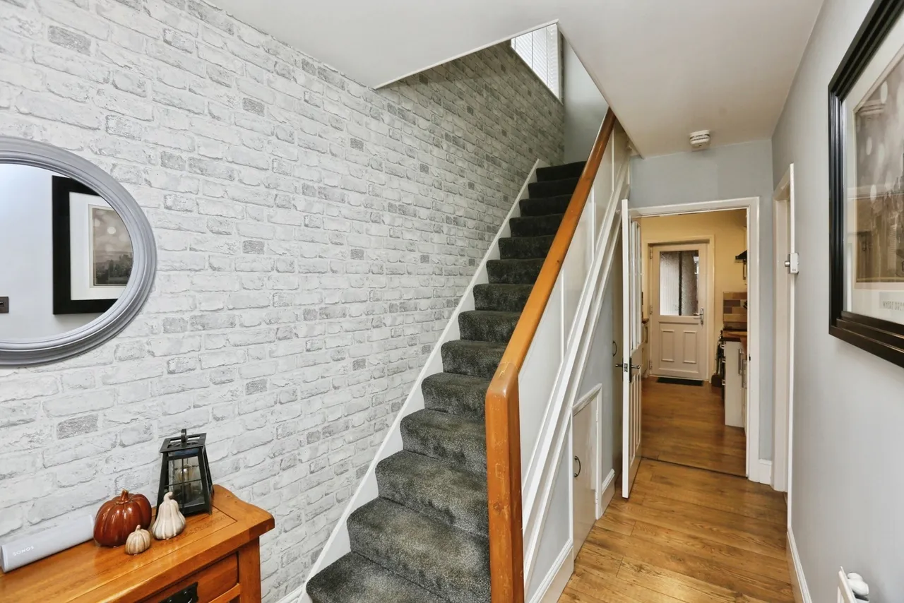 Millbrook Road West, Southampton, SO15, photo 6