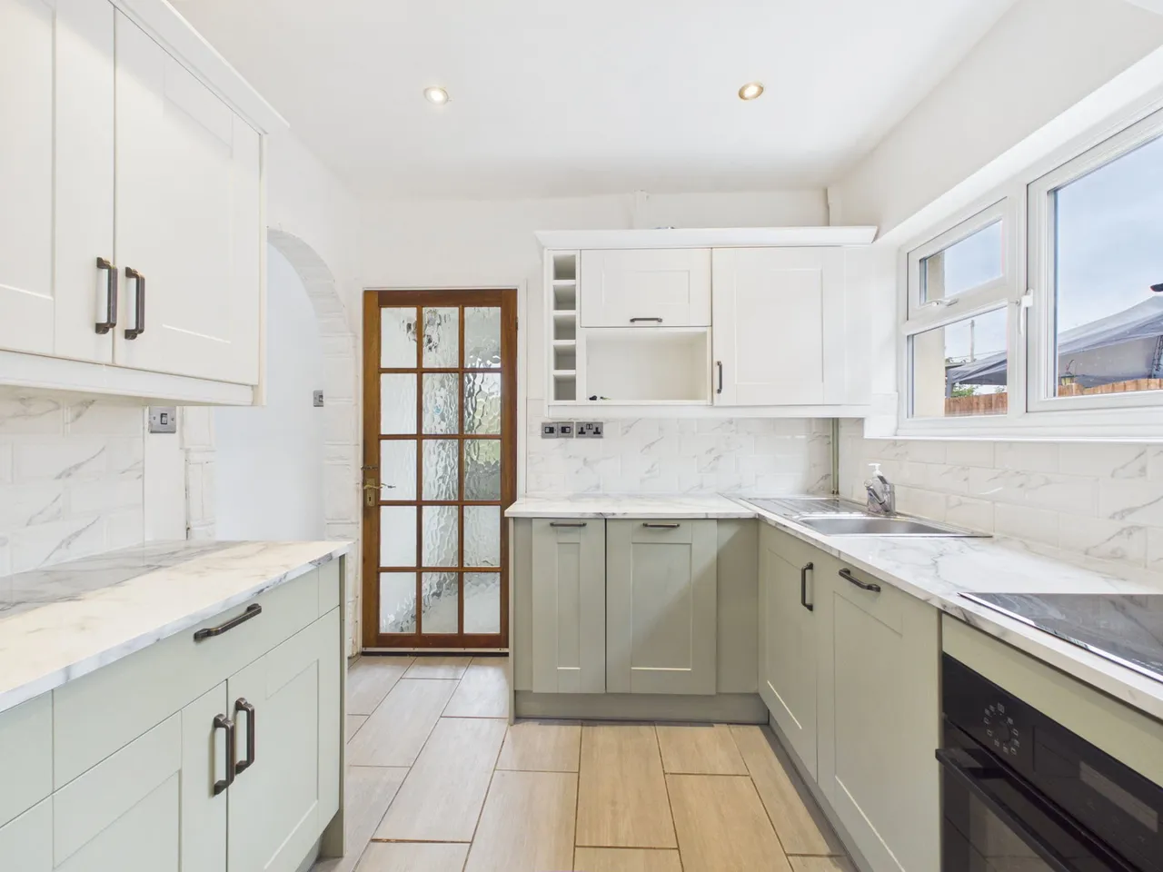 Vauxhall Terrace, Newport, TF10, photo 9
