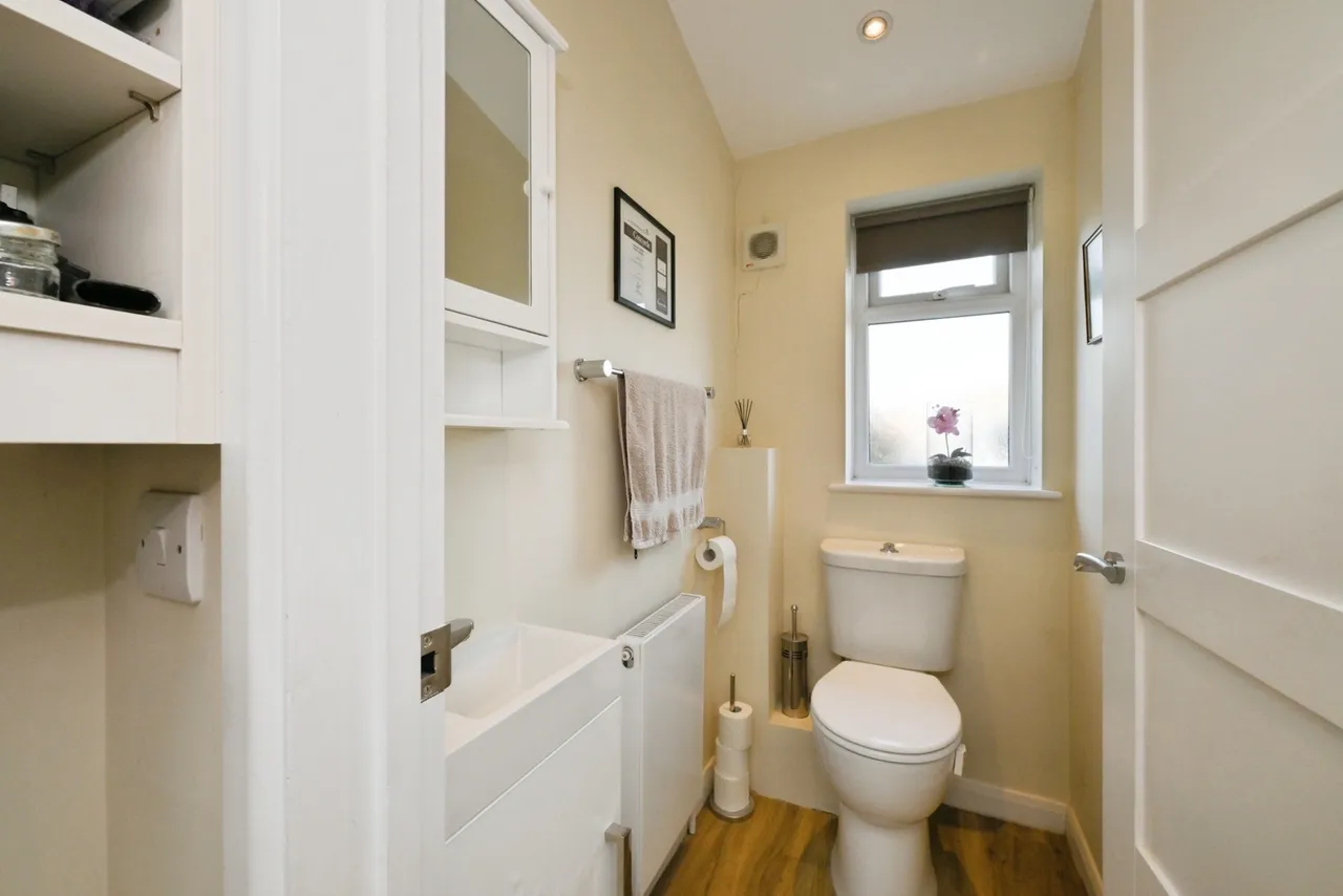 Martin Road, Aveley, South Ockendon, Essex, RM15, photo 10