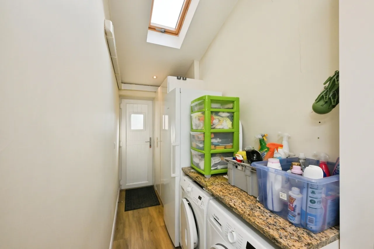 Martin Road, Aveley, South Ockendon, Essex, RM15, photo 9