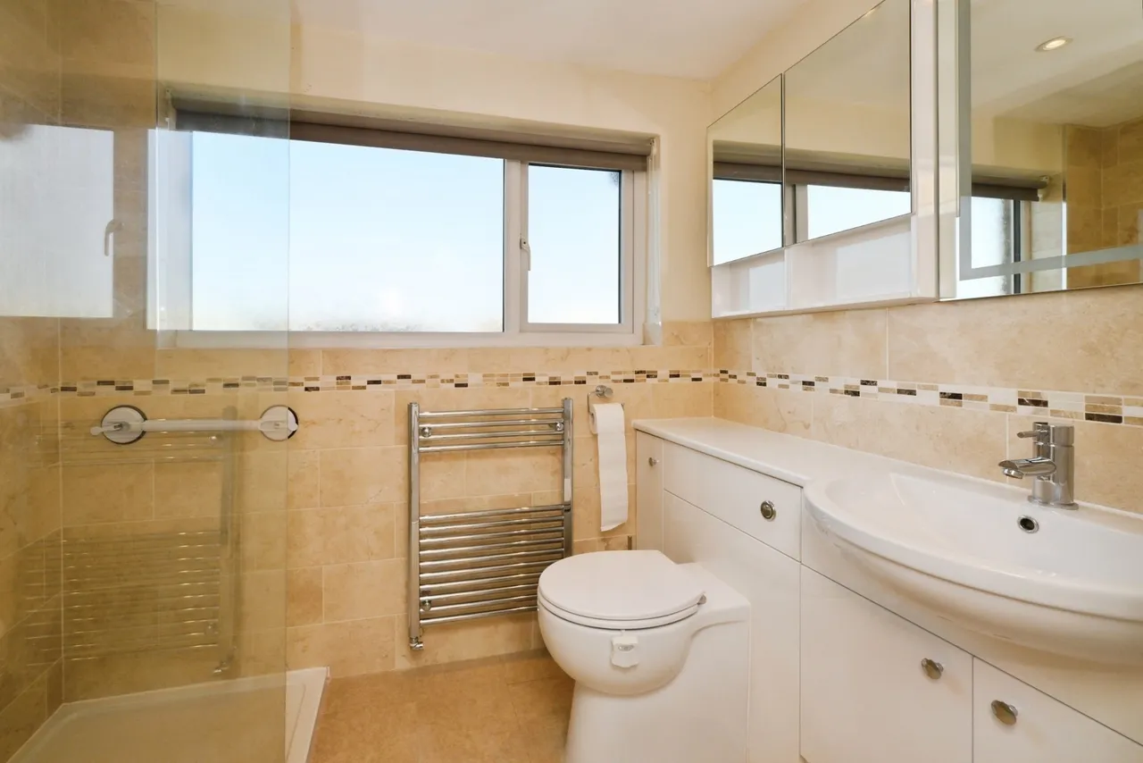 Martin Road, Aveley, South Ockendon, Essex, RM15, photo 15