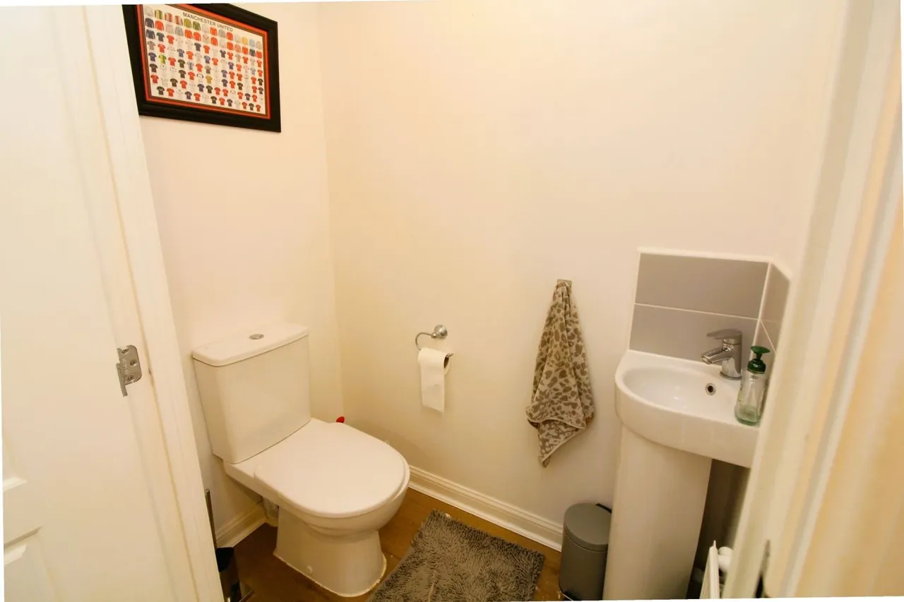 Hazeley Close, Bridgwater, TA6, photo 7