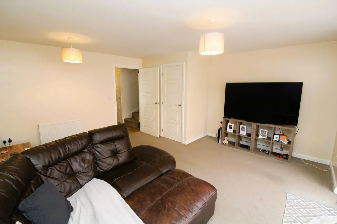 Hazeley Close, Bridgwater, TA6, photo 3