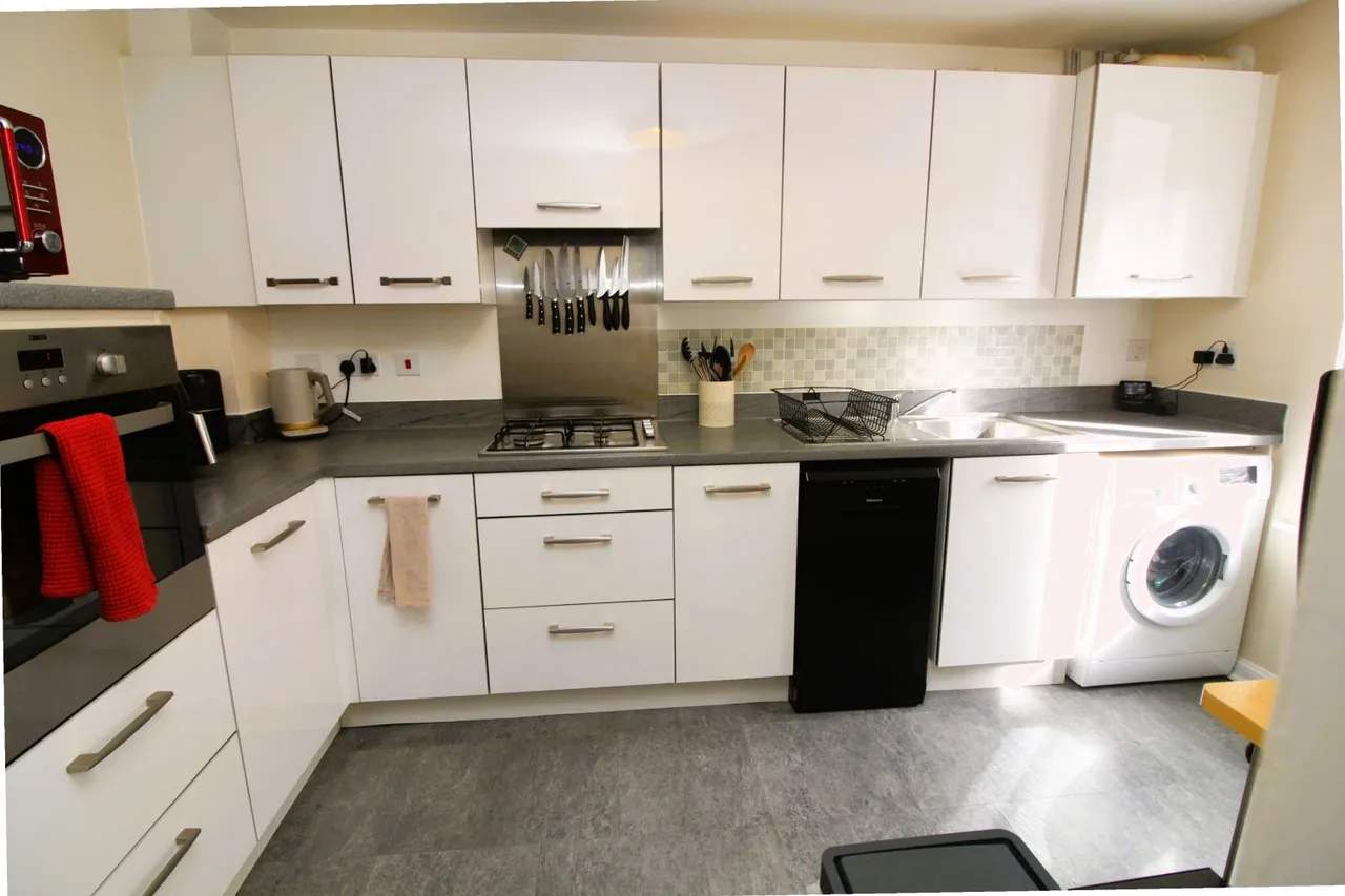 Hazeley Close, Bridgwater, TA6, photo 9