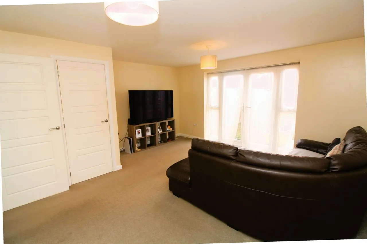 Hazeley Close, Bridgwater, TA6, photo 11