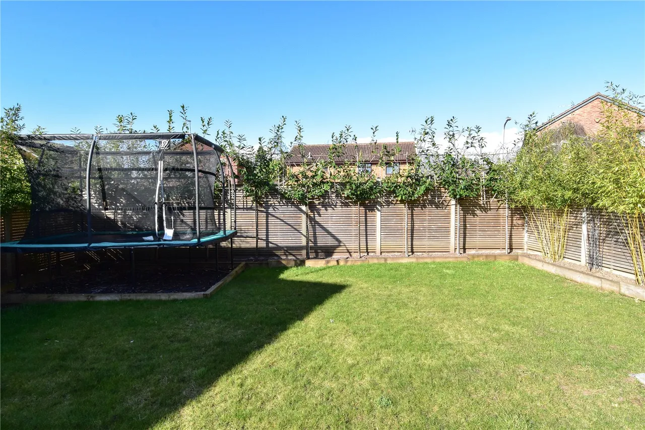 High Meadows, Stoke Heath, B60, photo 19