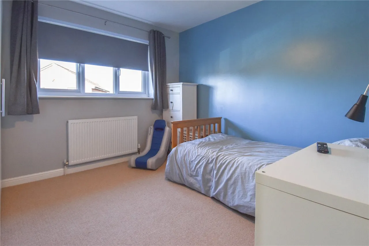 High Meadows, Stoke Heath, B60, photo 13