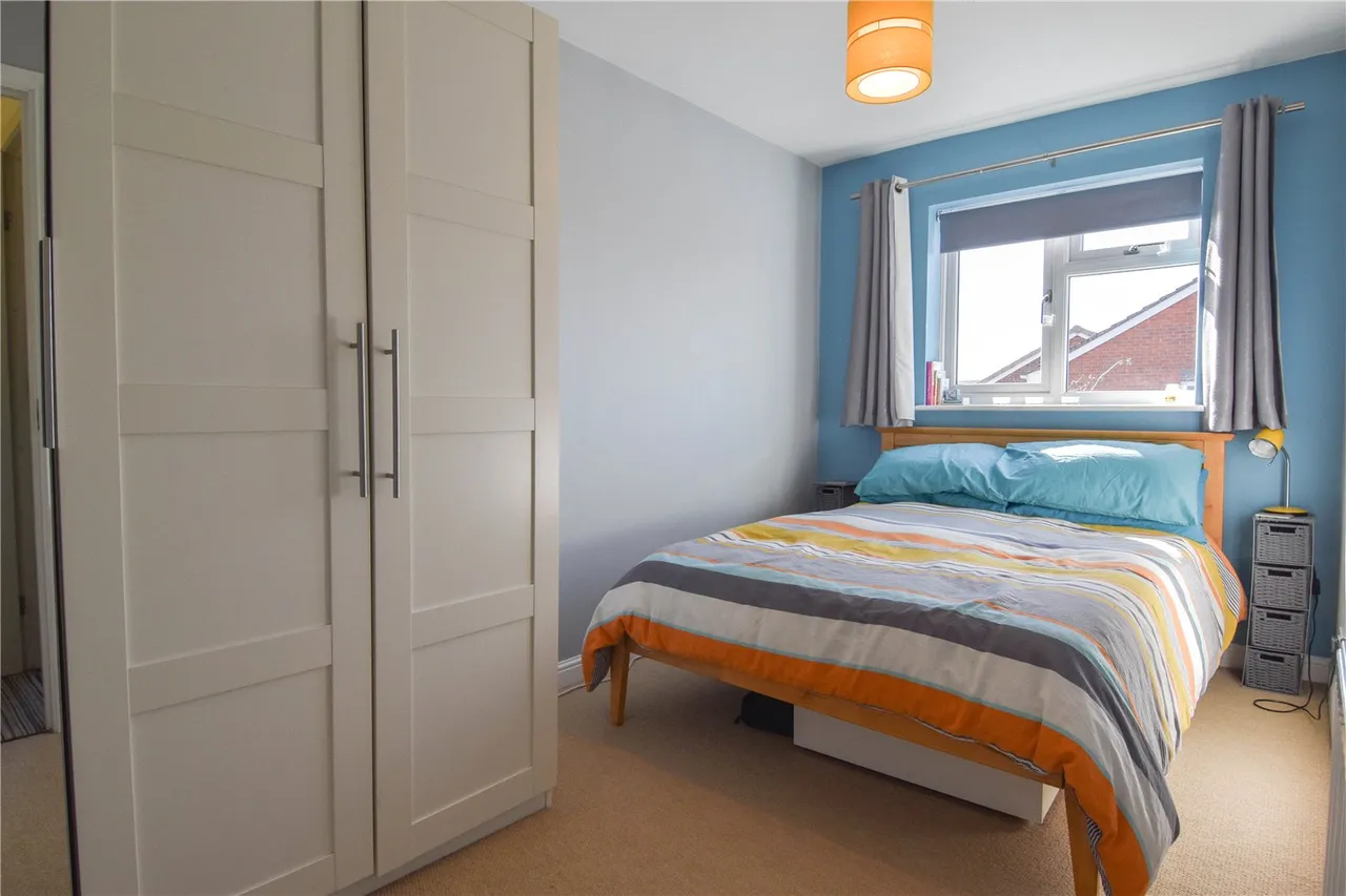 High Meadows, Stoke Heath, B60, photo 14