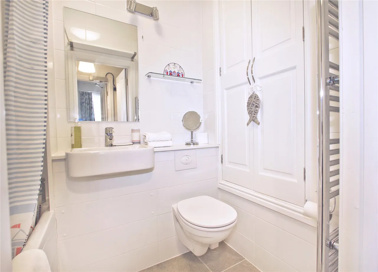 Bodfor Terrace, Aberdovey, photo 9