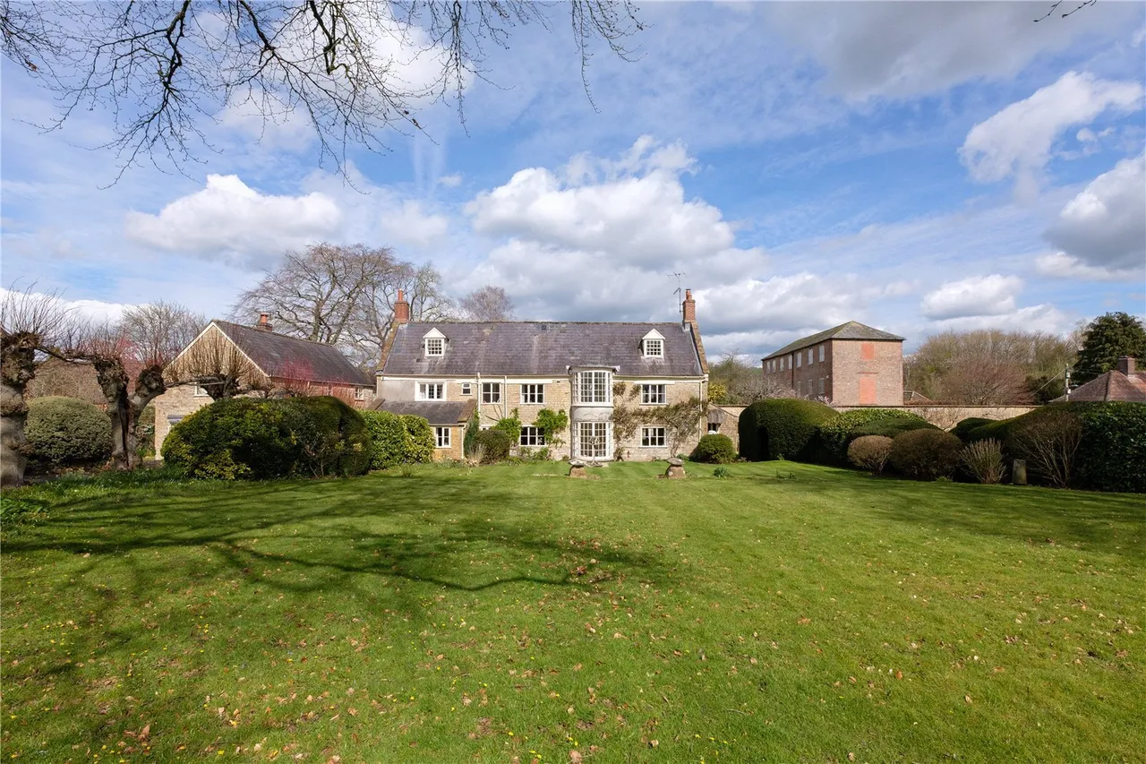 Whitcombe Road, Beaminster, DT8, photo 21