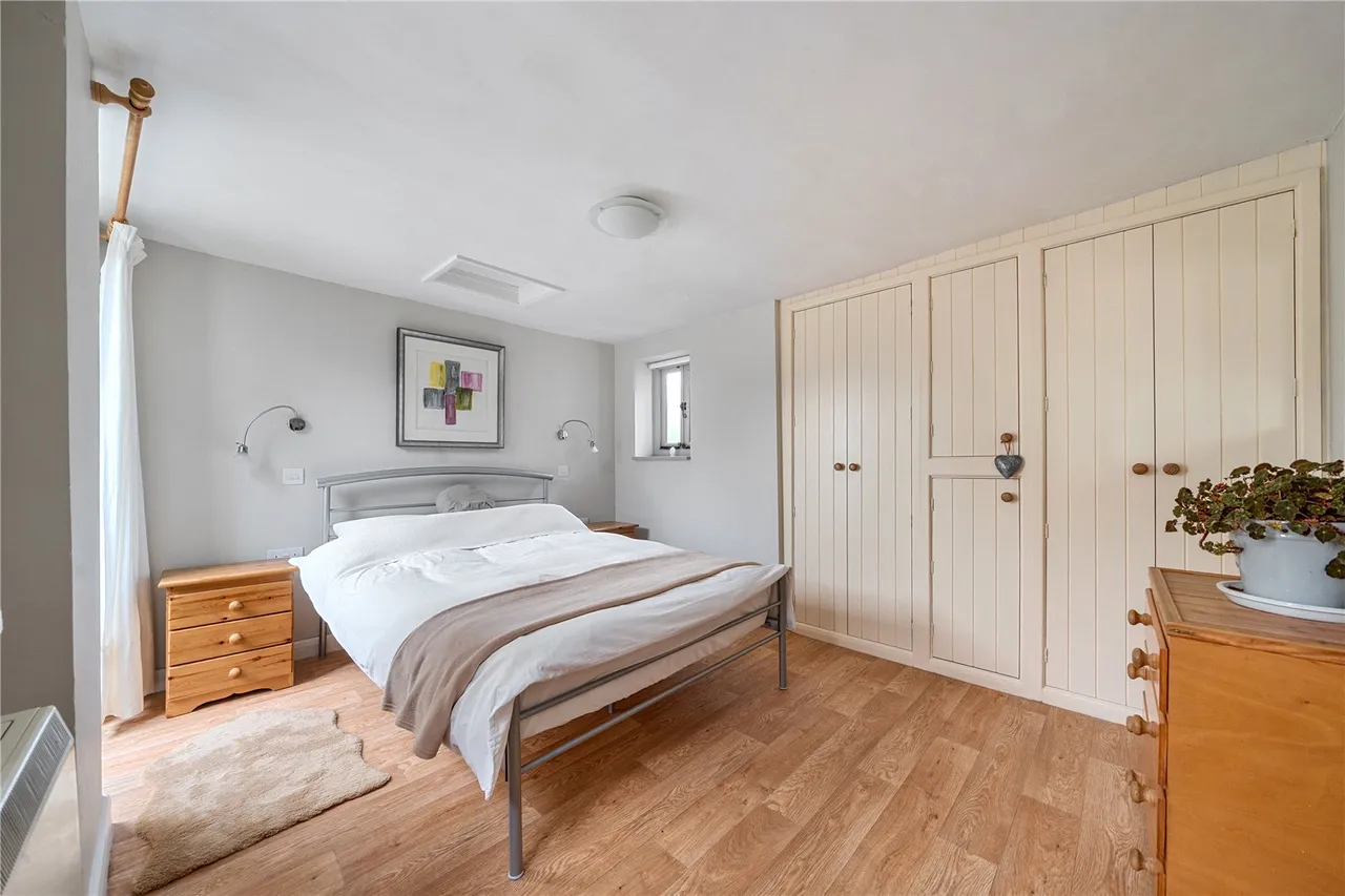 Cwmbach, Glasbury, Hereford, HR3 5NZ, photo 10