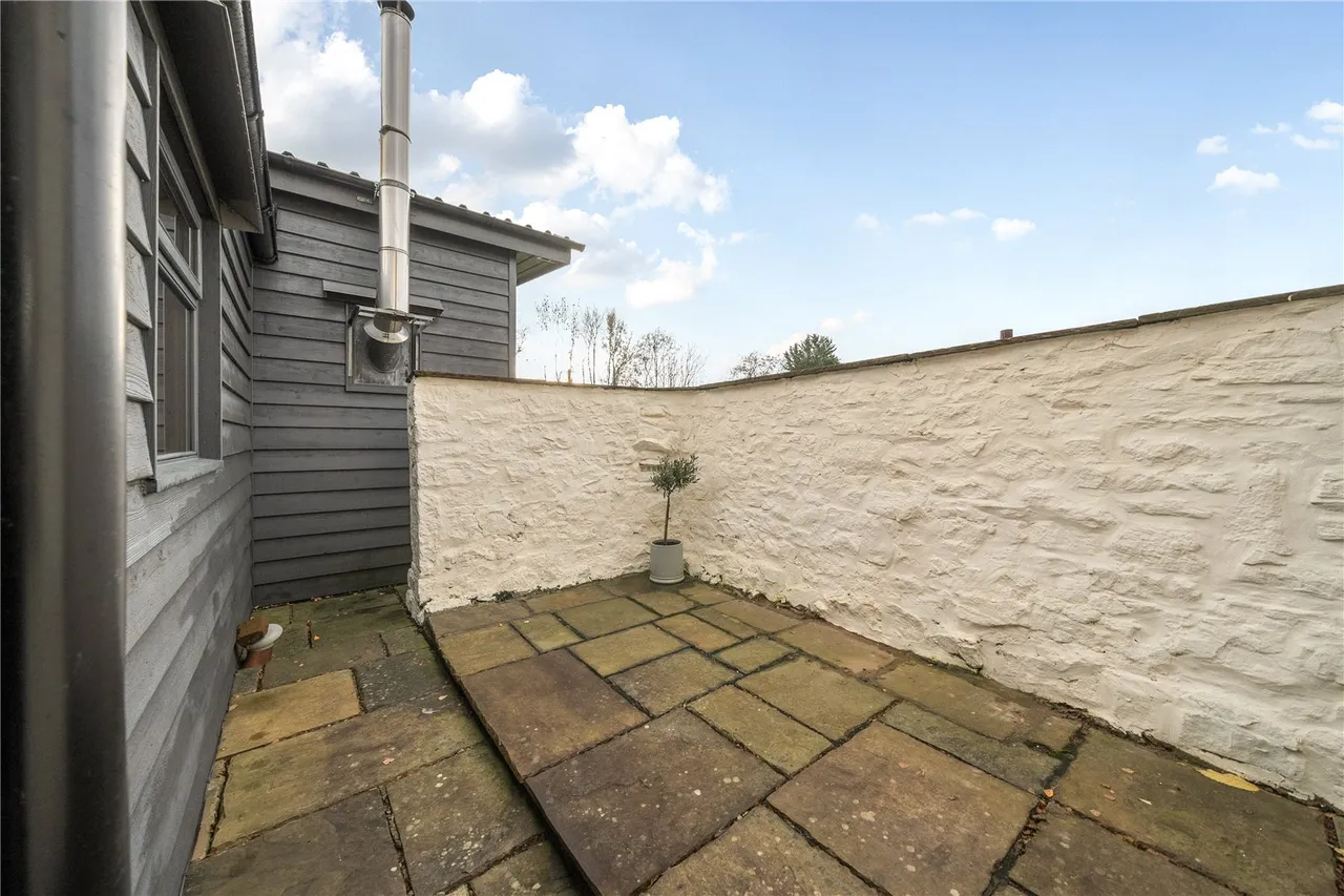 Cwmbach, Glasbury, Hereford, HR3 5NZ, photo 12