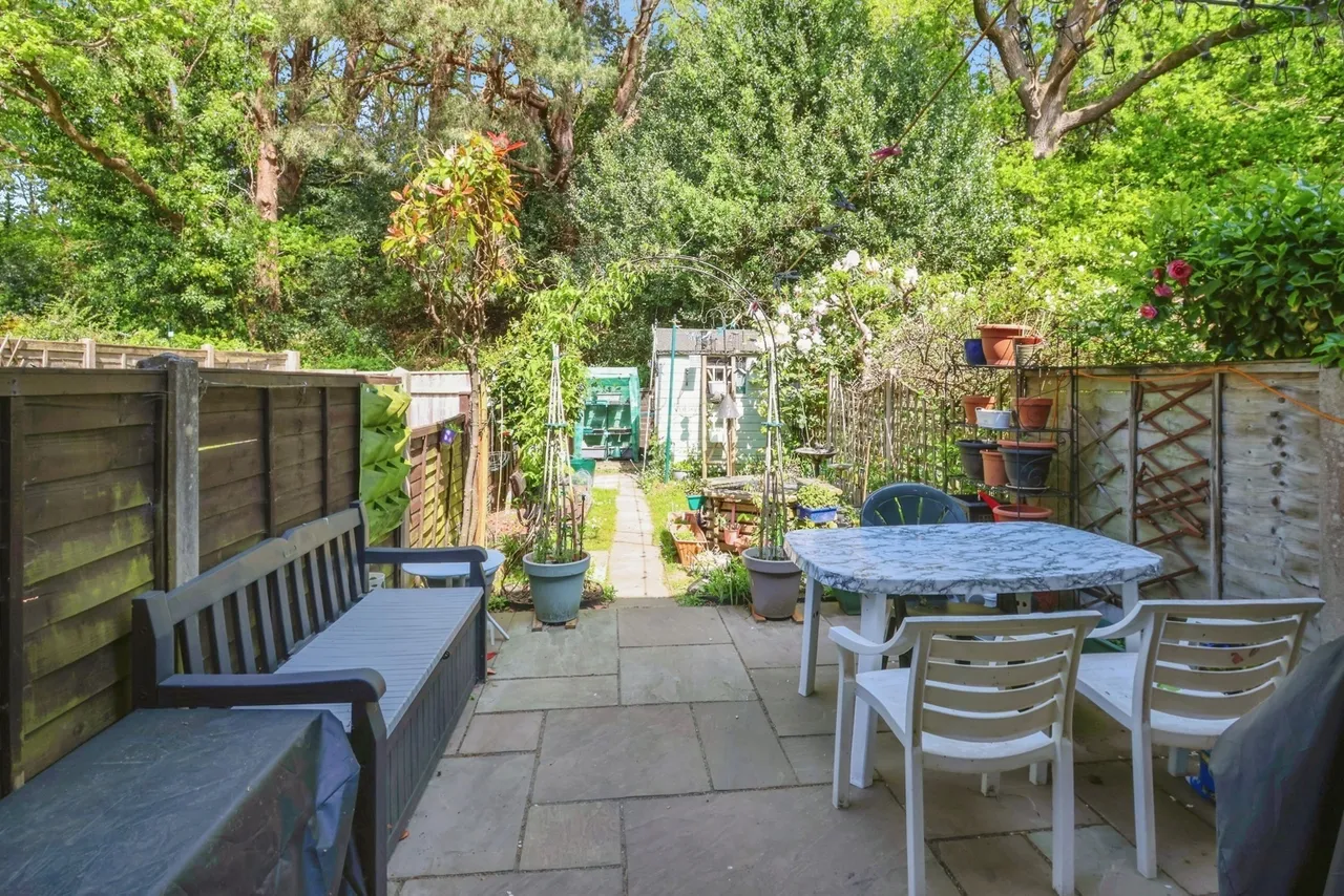 Larch Close, Creemoor, BH17, photo 11