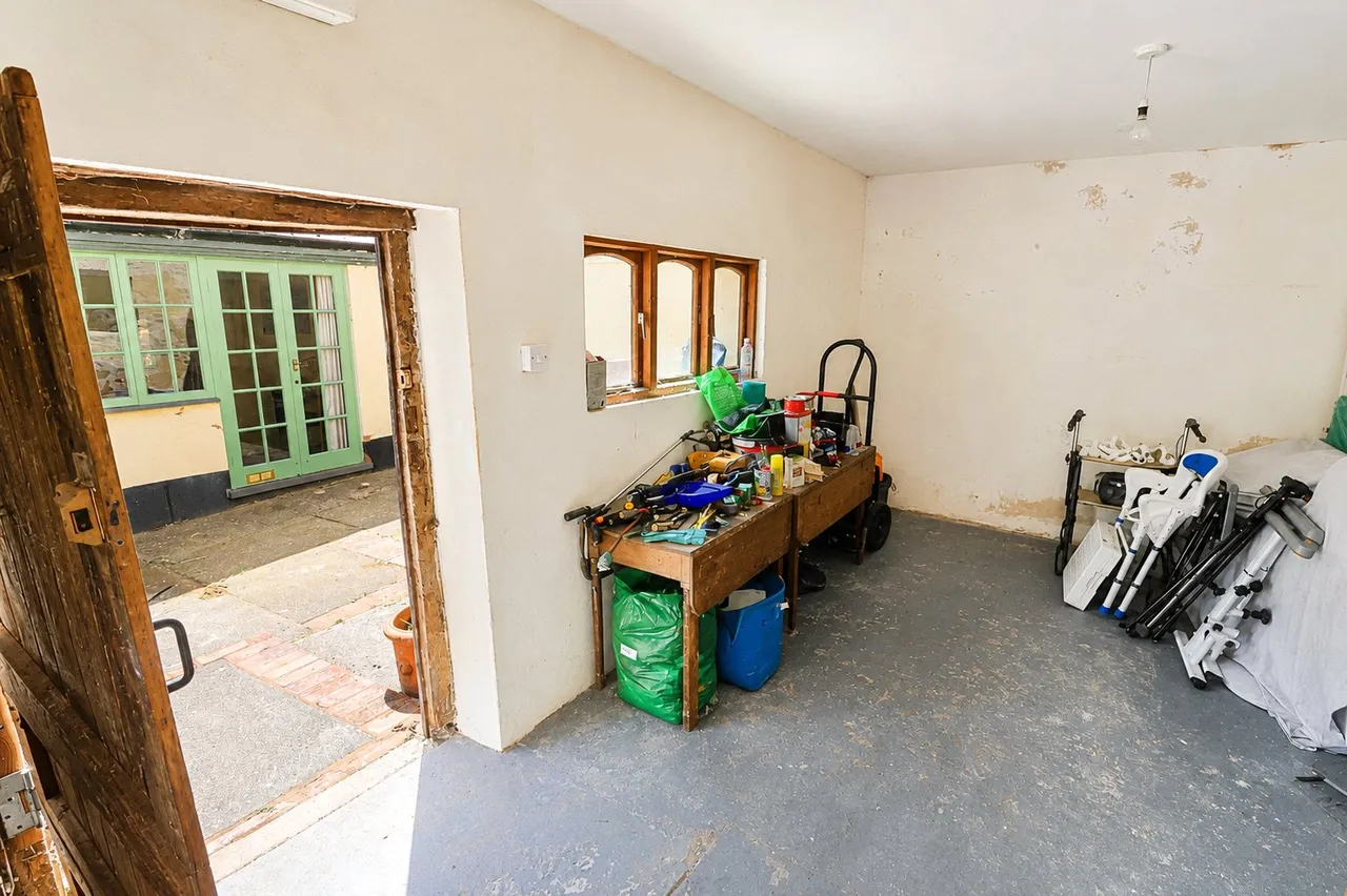 Fore Street, Milverton, TA4, photo 30