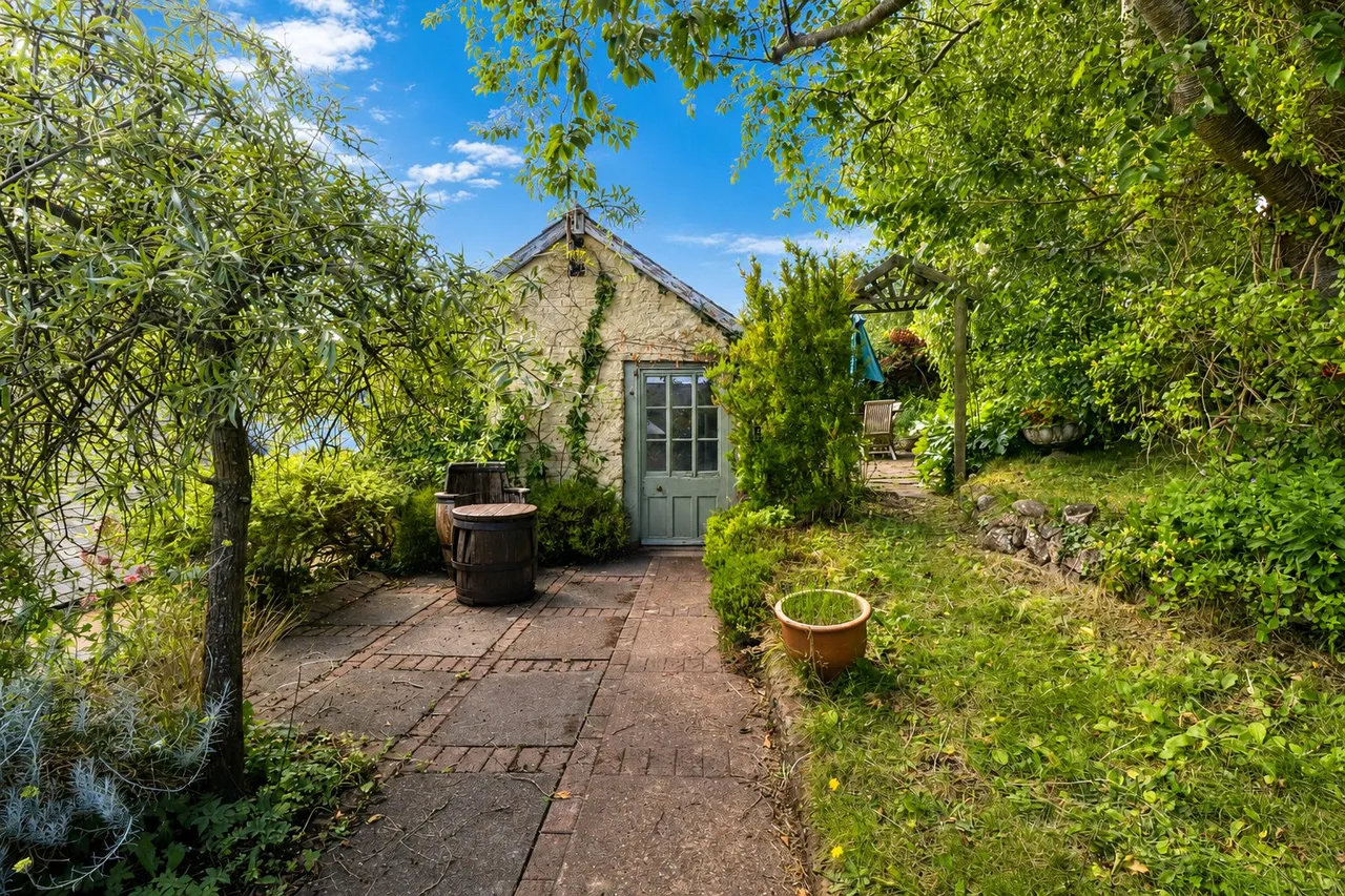 Fore Street, Milverton, TA4, photo 13