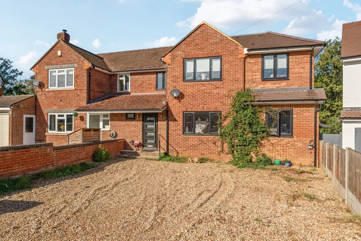 Cabrera Avenue, Virginia Water, GU25, photo 13