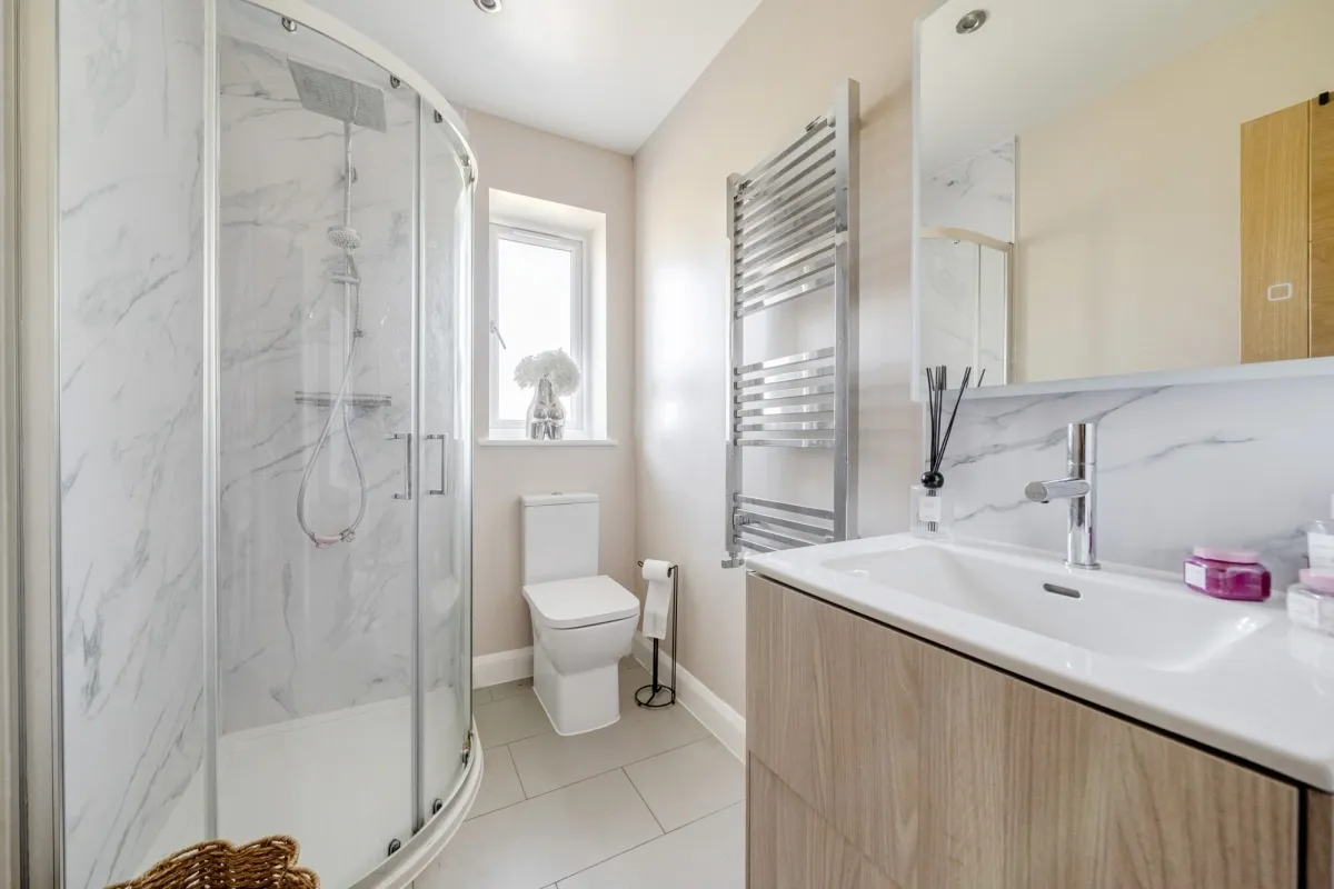 Cabrera Avenue, Virginia Water, GU25, photo 10