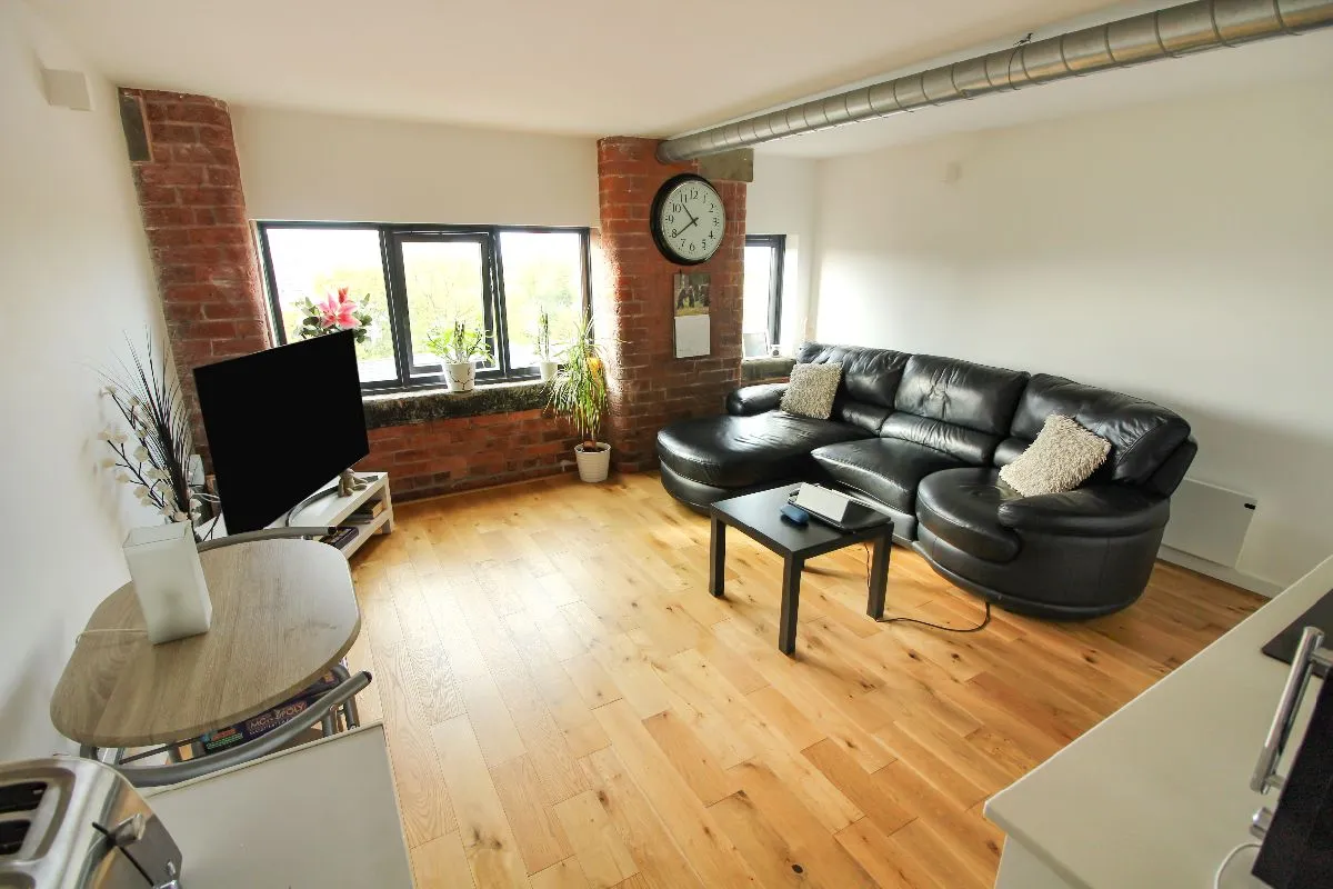 Houldsworth Street, Stockport, Cheshire, SK5 6FX, photo 2