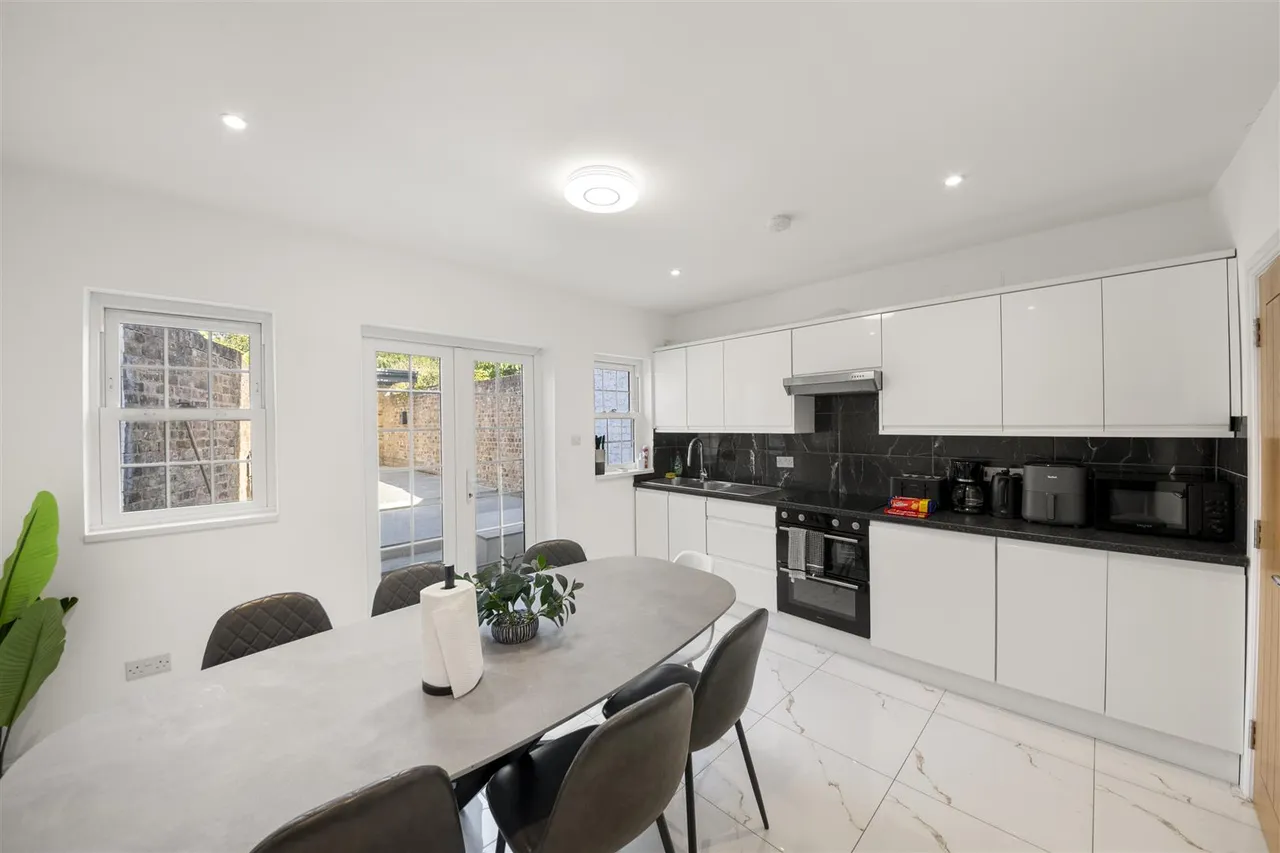 Grove Road, Uxbridge, photo 5