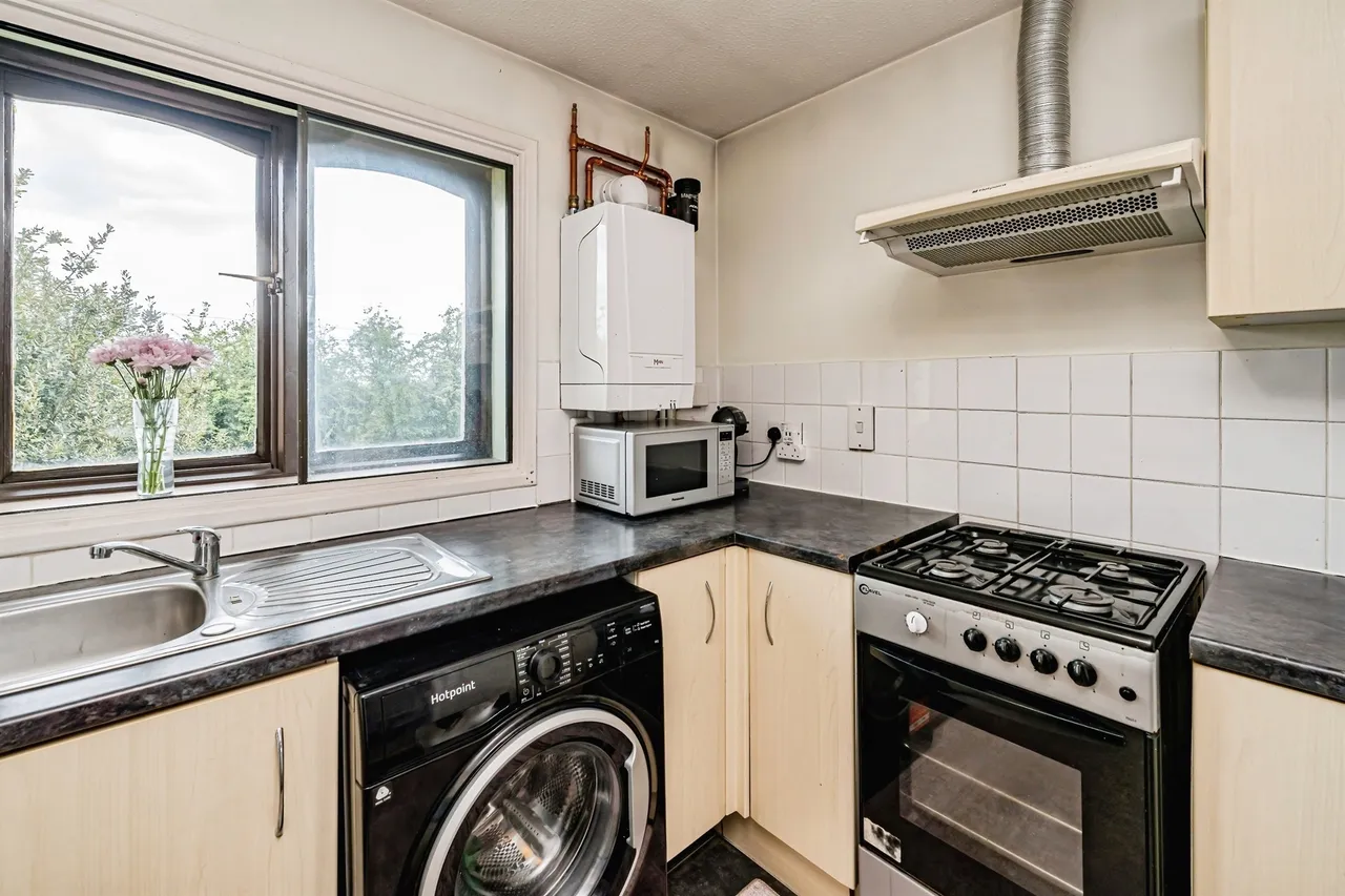 Coulson Way, Burnham, Slough, photo 11