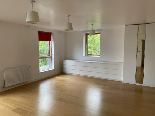 Douglas Close, Stanmore, HA7, photo 4