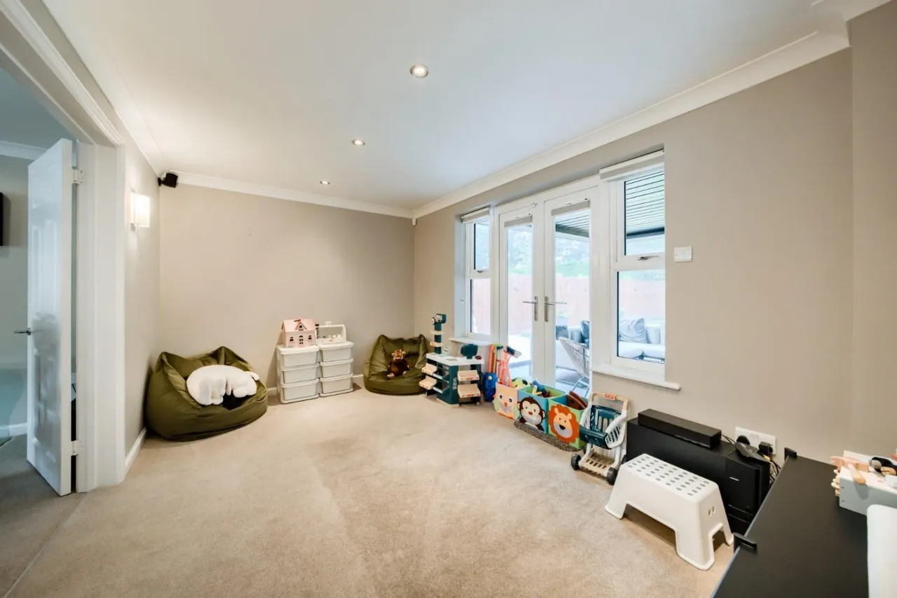 Whitefields Gate, Solihull, B91, photo 7