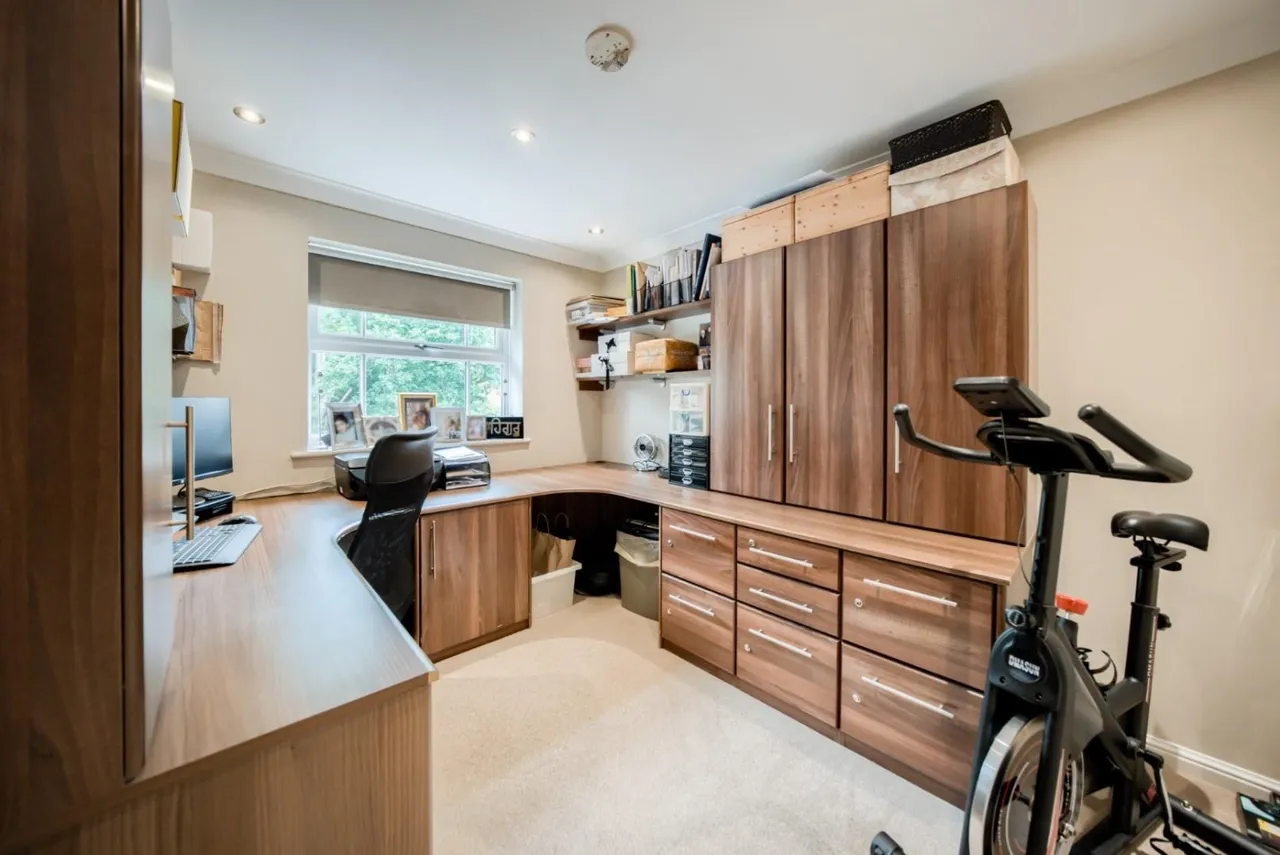 Whitefields Gate, Solihull, B91, photo 38