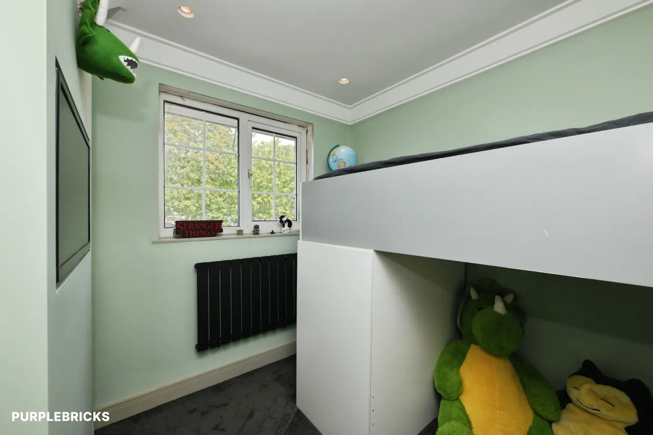 Cavell Road, Waltham Cross, EN7, photo 25