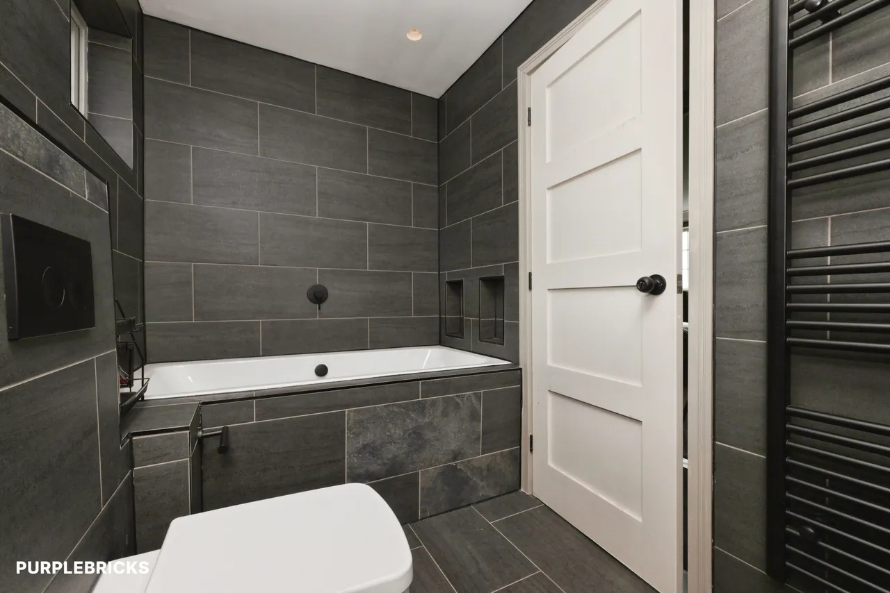 Cavell Road, Waltham Cross, EN7, photo 28