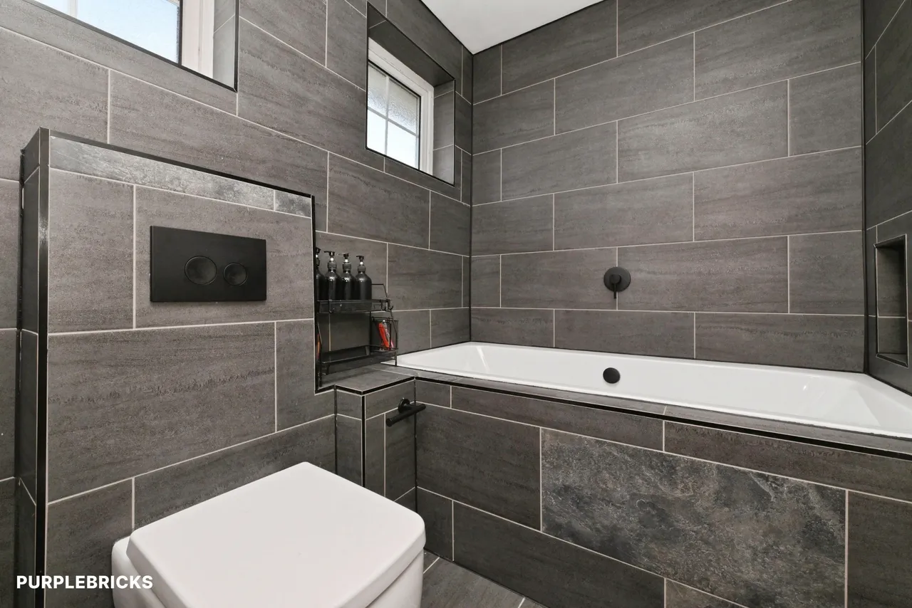 Cavell Road, Waltham Cross, EN7, photo 29