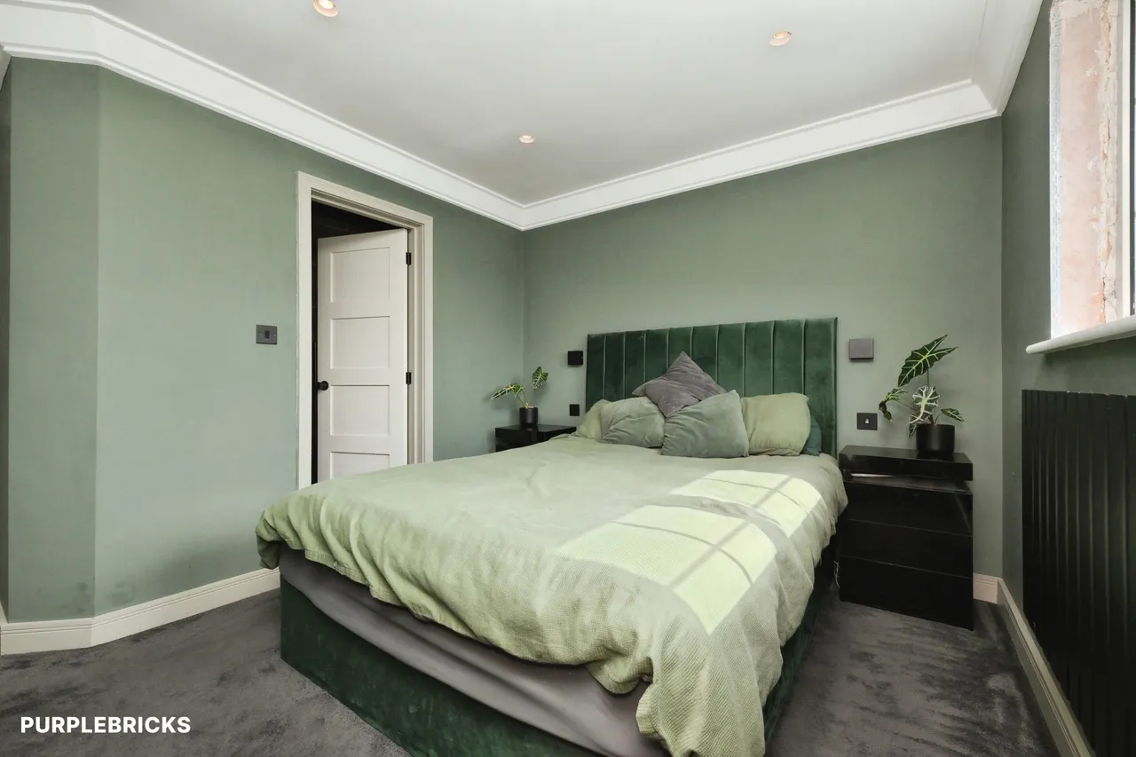 Cavell Road, Waltham Cross, EN7, photo 18