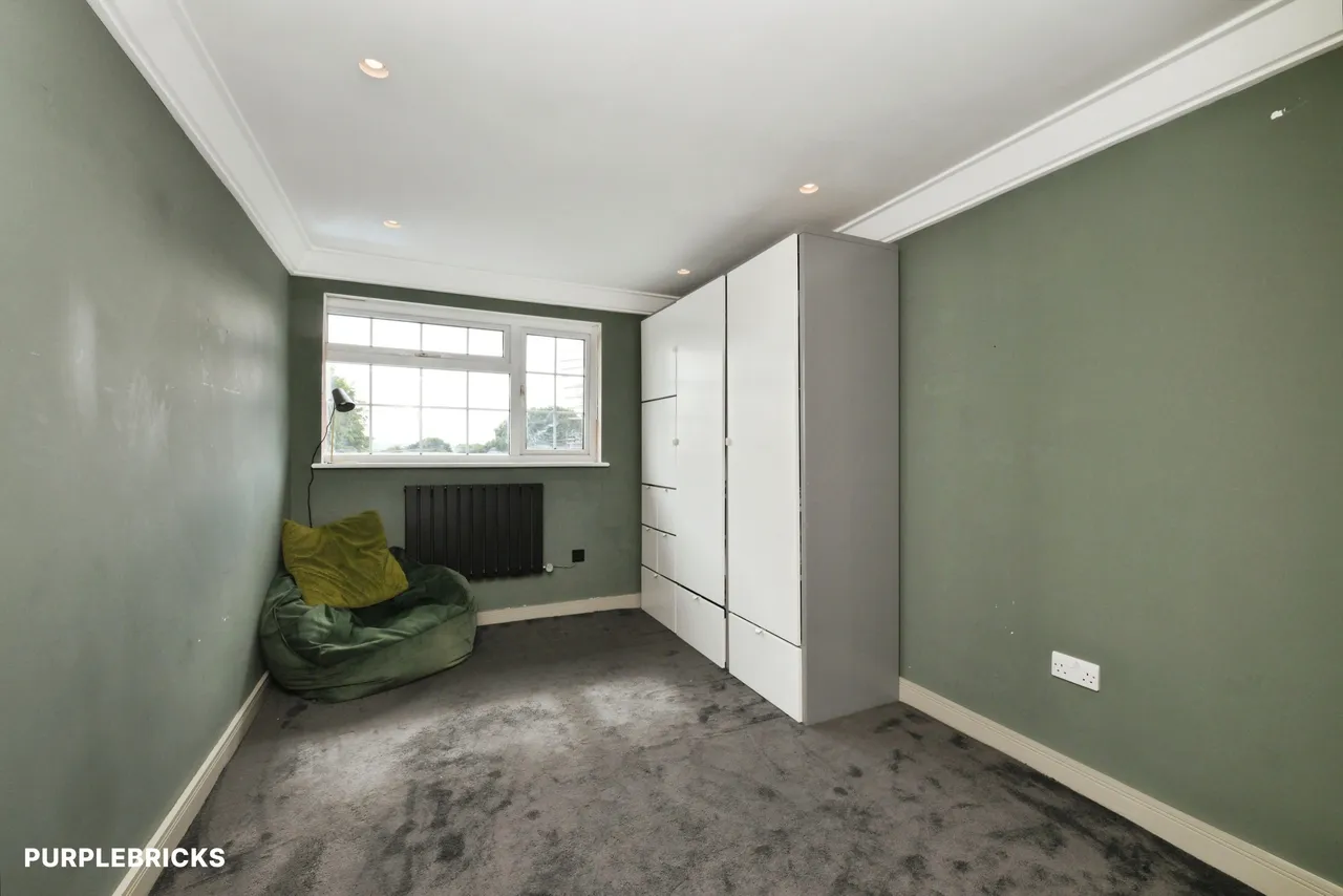 Cavell Road, Waltham Cross, EN7, photo 26