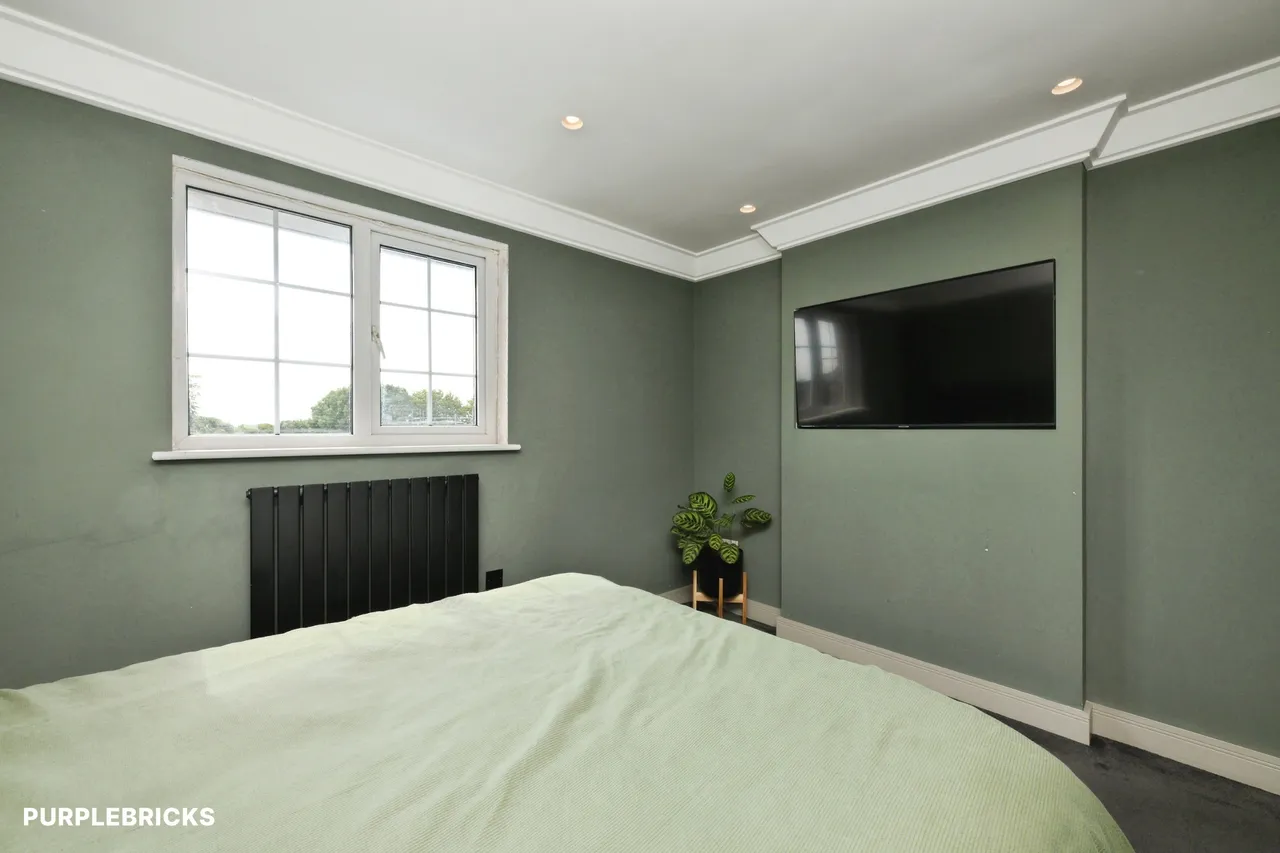 Cavell Road, Waltham Cross, EN7, photo 19