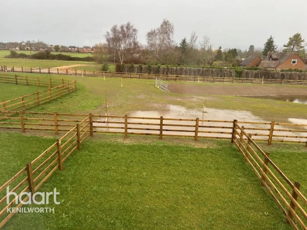 Sister Elms Drive, Evesham, WR11, photo 8