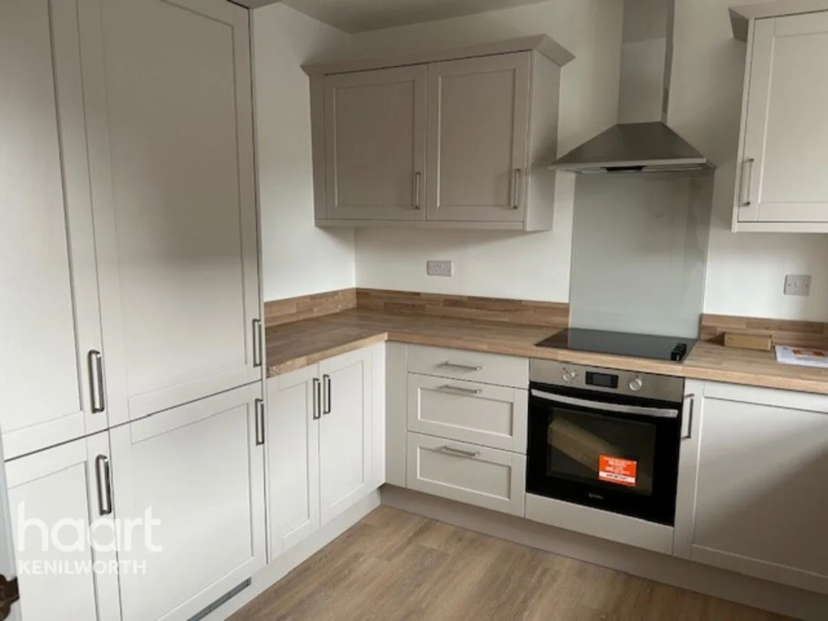 Sister Elms Drive, Evesham, WR11, photo 2
