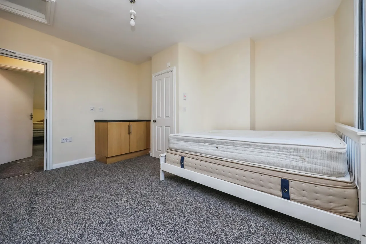 Commercial Road, Nottingham, photo 10