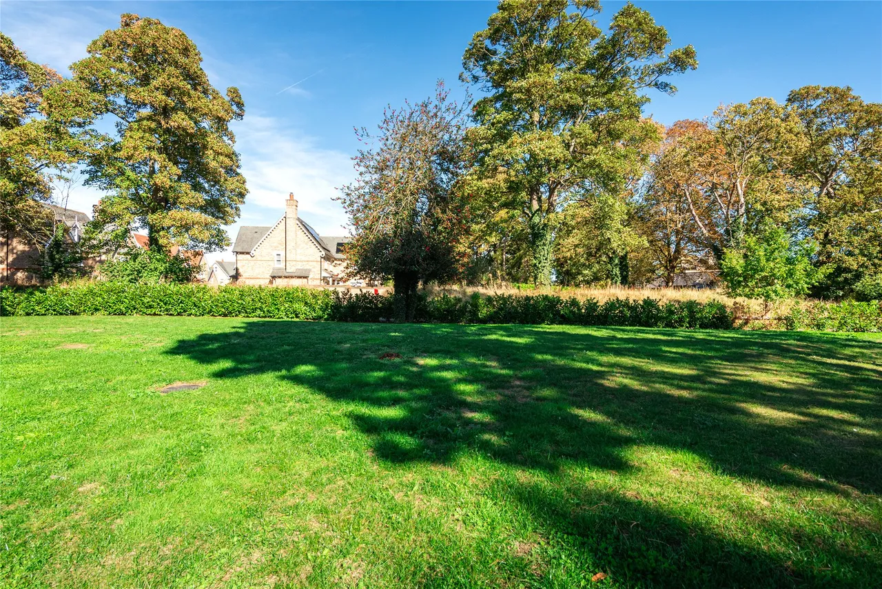 St. Lukes Church, Middlemarch, SG5, photo 26