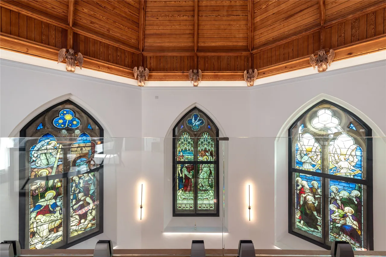 St. Lukes Church, Middlemarch, SG5, photo 6