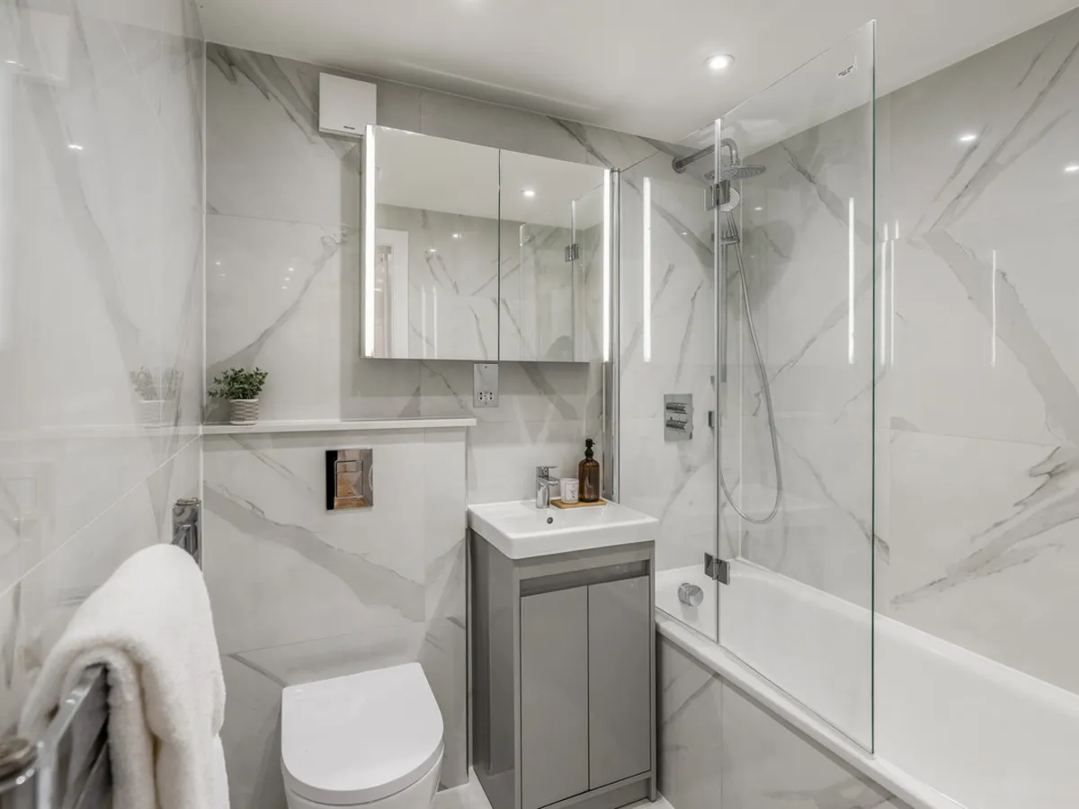 Cadogan Lane, London, SW1X, photo 28