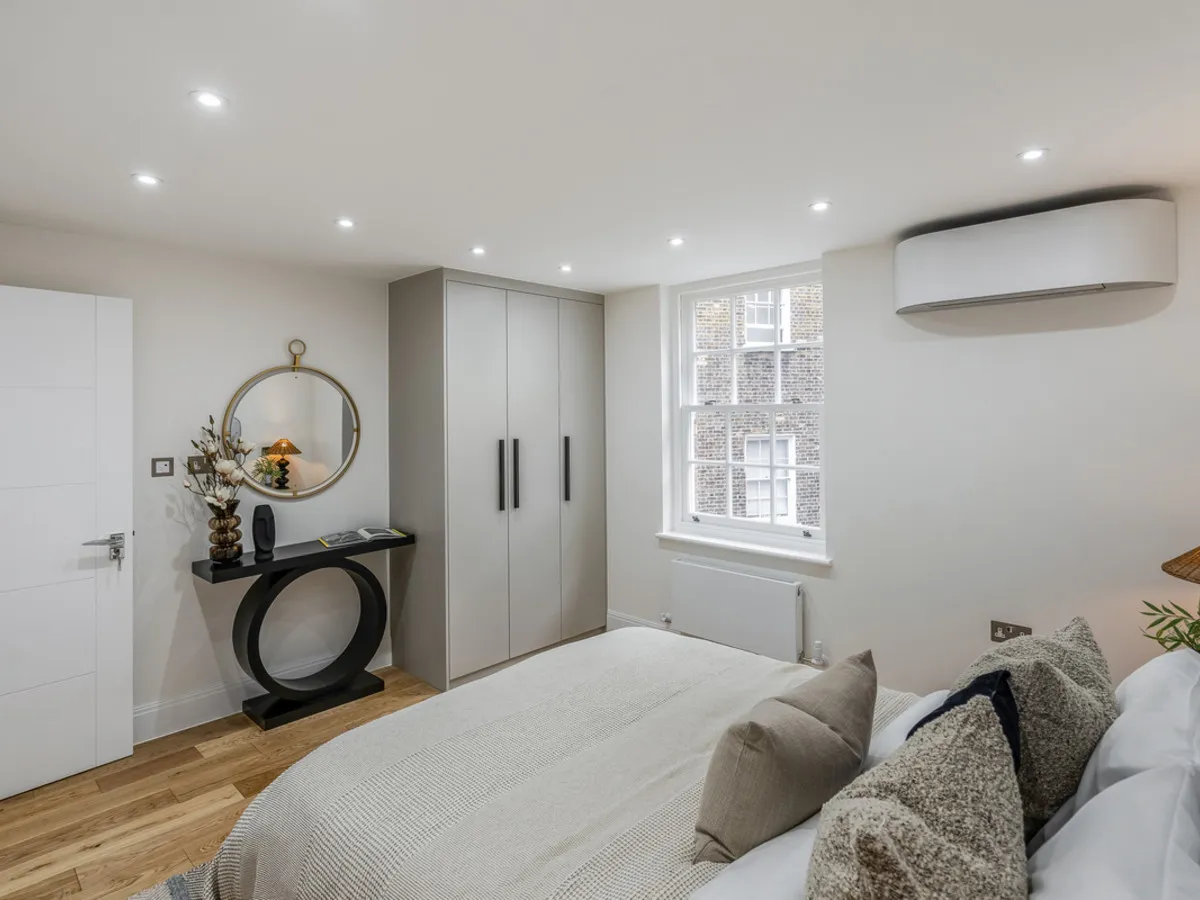 Cadogan Lane, London, SW1X, photo 20