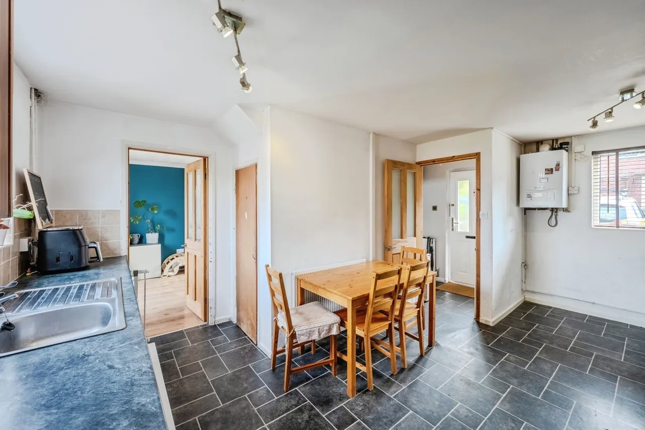Pitman Place, Wotton-under-Edge, GL12, photo 14