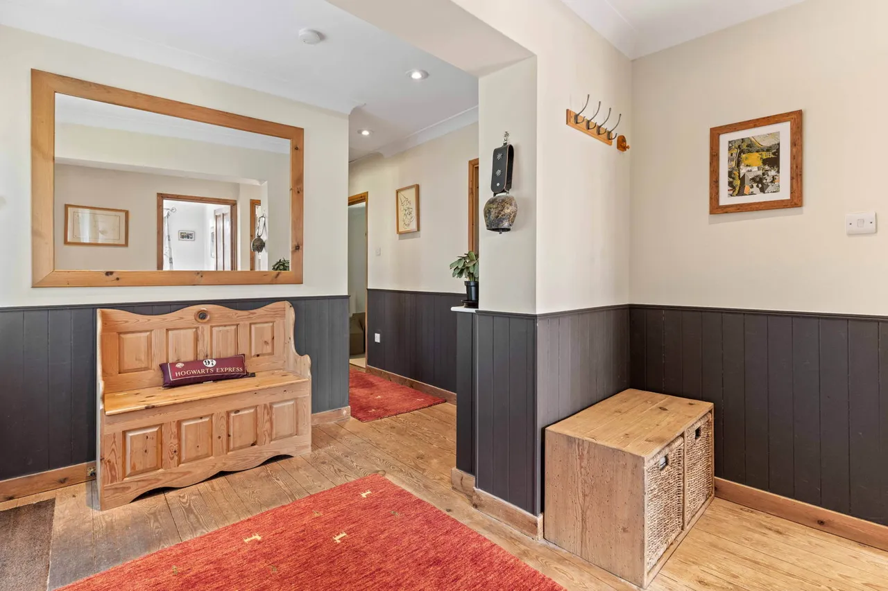 'Old Forge End Bungalow' Wareside, Nr Ware, photo 5