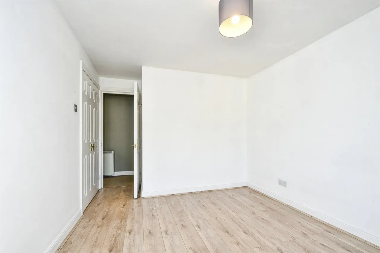 Beeches Road, Cirencester, GL7, photo 9