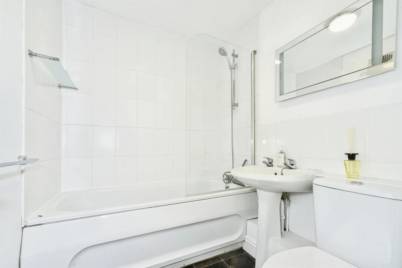 Beeches Road, Cirencester, GL7, photo 11